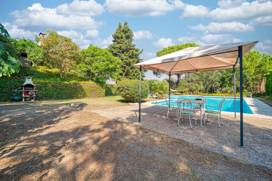Chalet in Torrelodones, Comunidad de Madrid, Spain 3 - 14669556