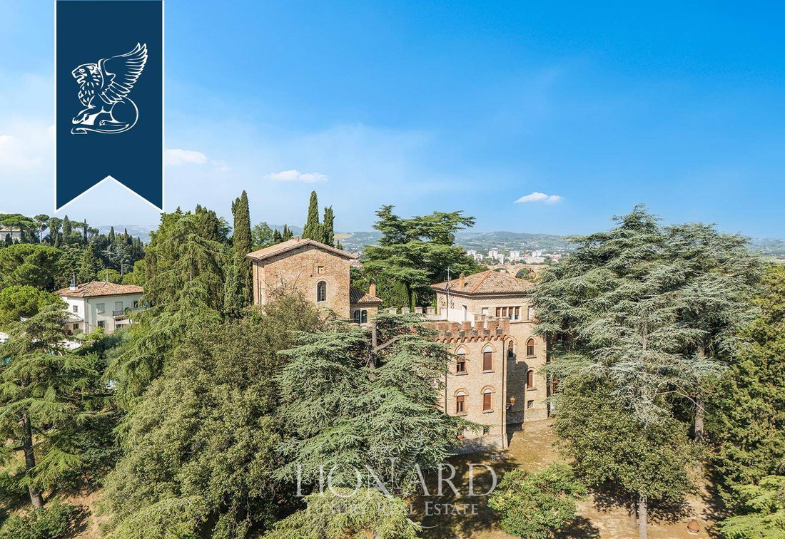 Villa in Center, Cesena, Emilia-Romagna 3 - 14672799