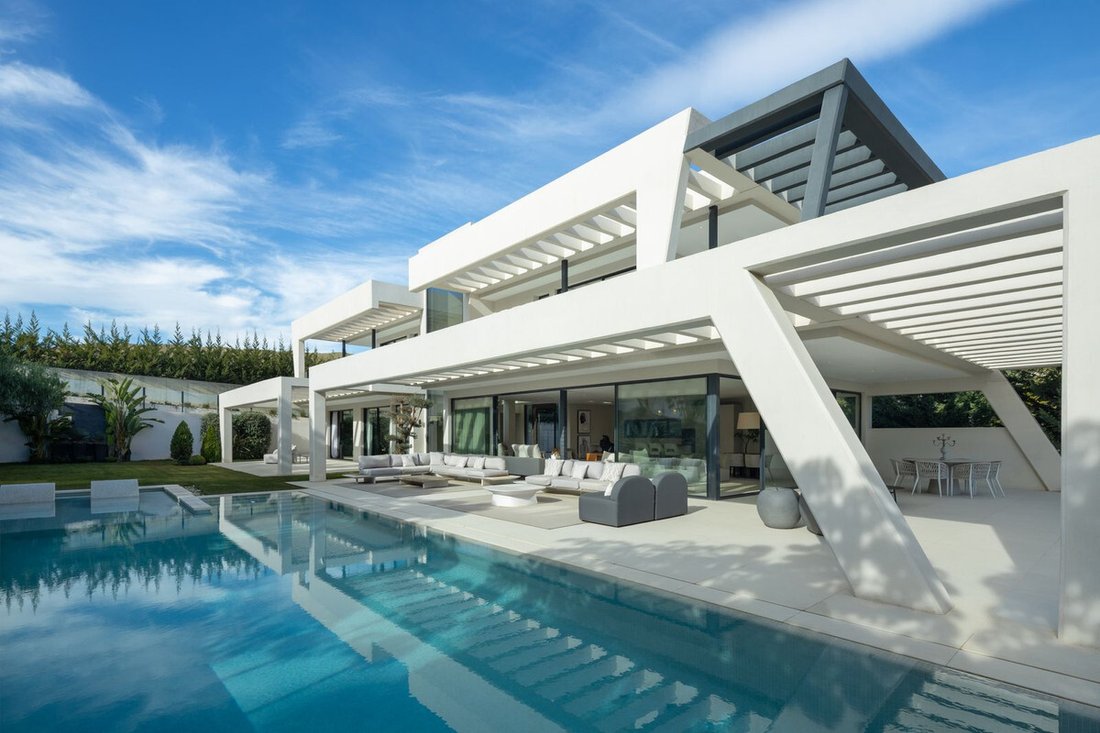 Villa in Puerto Banus, Marbella, Spain 4 - 14671183