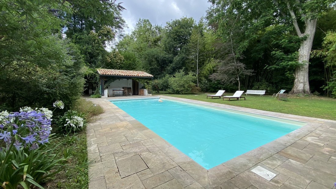 Farm Ranch in Bayonne, Nouvelle-Aquitaine, France 3 - 14672776
