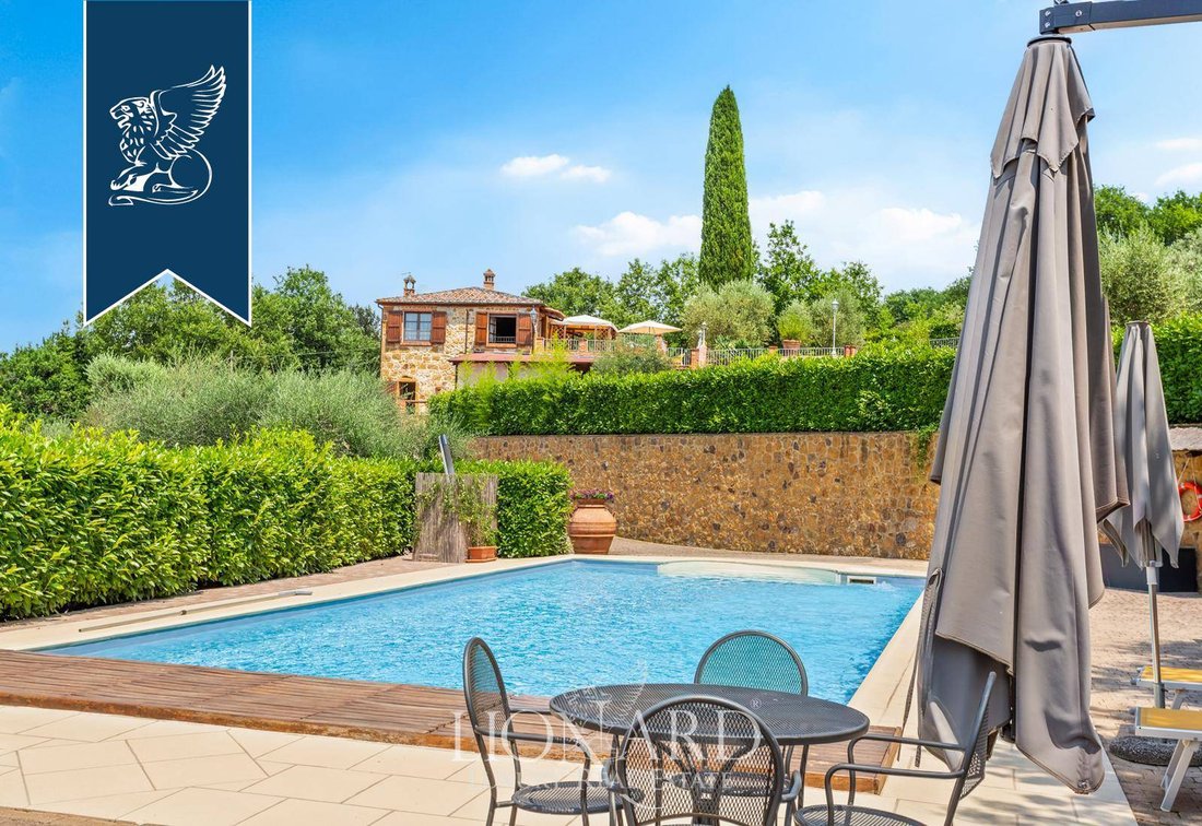 Villa in Trequanda, Tuscany, Italy 5 - 14672848