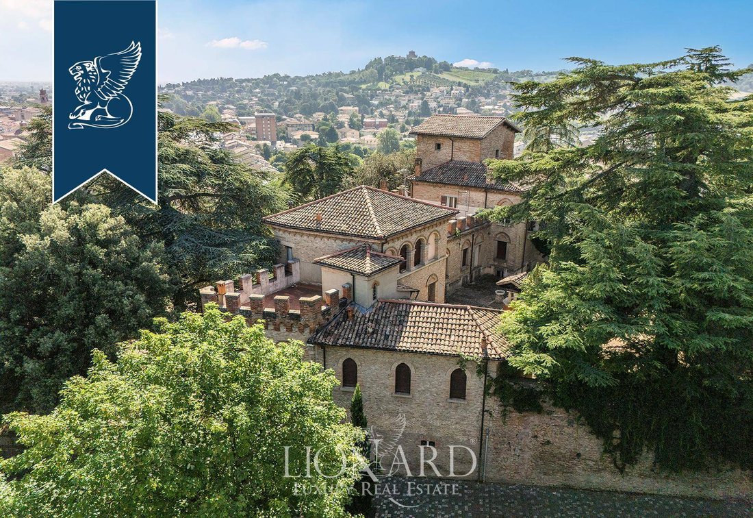 Villa in Center, Cesena, Emilia-Romagna 4 - 14672799
