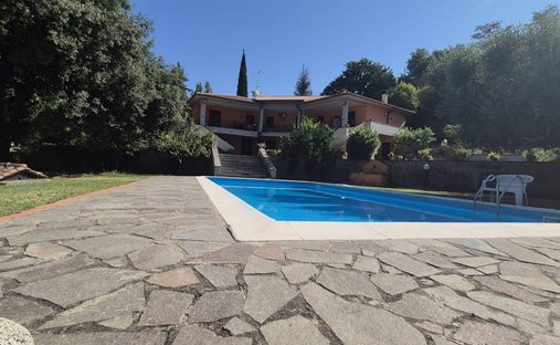 Villa in Montopoli di Sabina, Lazio, Italy 1