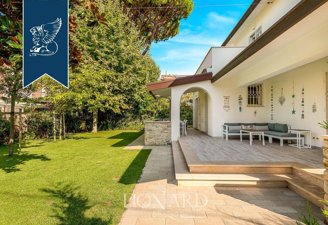 Villa in Vittoria Apuana, Forte dei Marmi, Tuscany 5 - 14672788