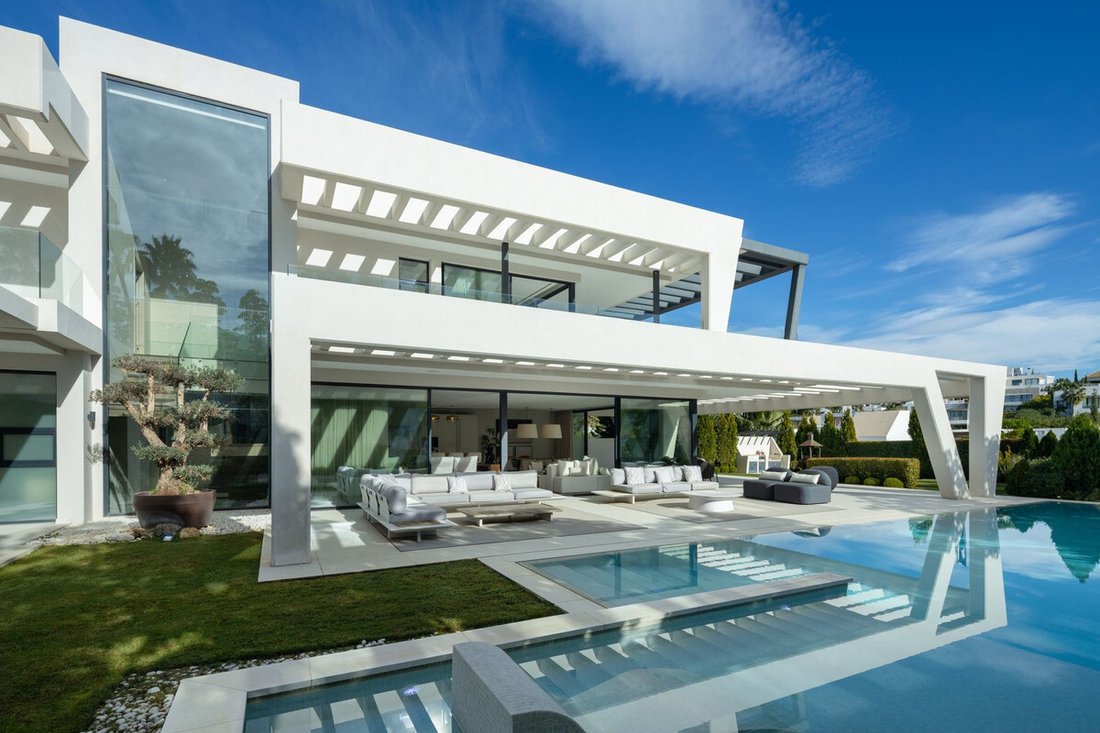 Villa in Puerto Banus, Marbella, Spain 3 - 14671183