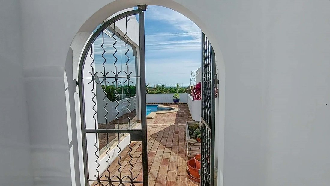 Villa in Estoi, Algarve, Portugal 5 - 14670292