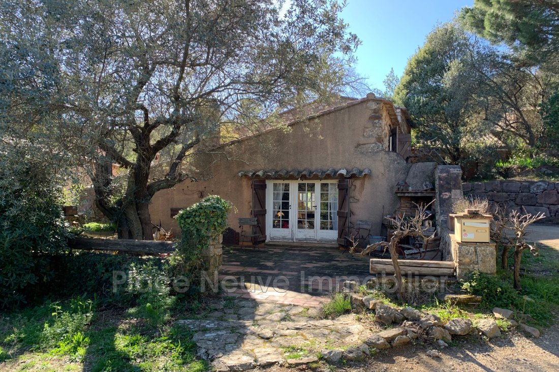 Villa in La Garde-Freinet, Provence-Alpes-Côte d'Azur, France 4 - 14670548