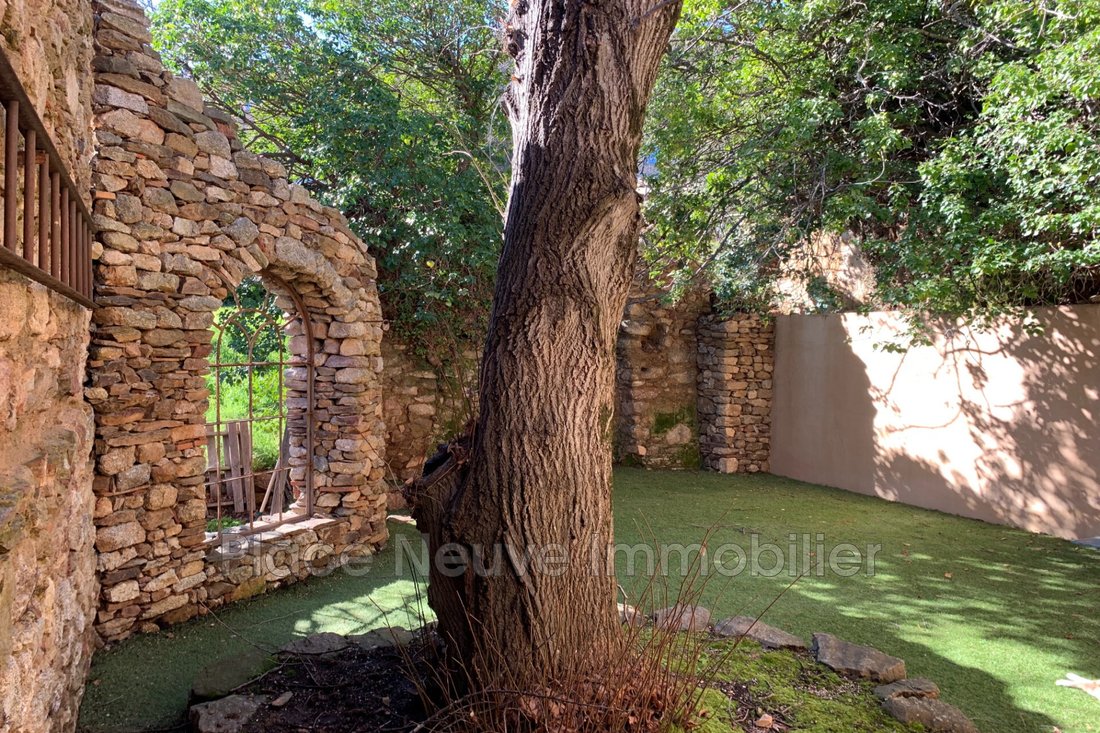 Villa in La Garde-Freinet, Provence-Alpes-Côte d'Azur, France 2 - 14670548