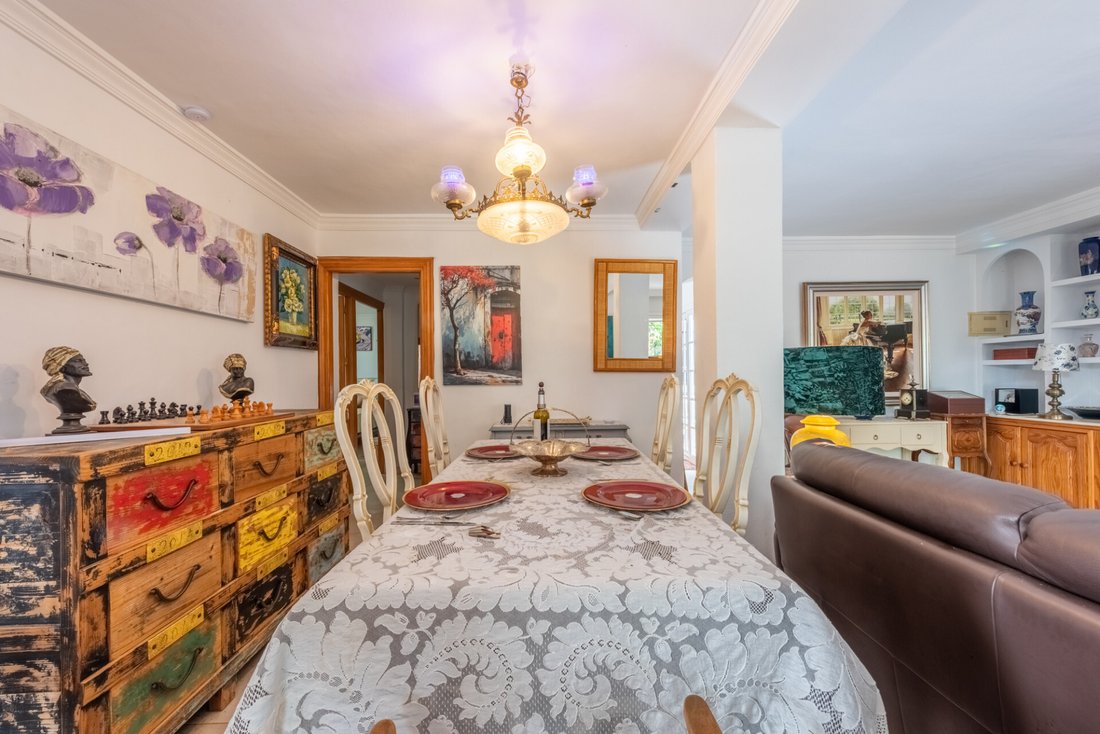 Bungalow in San Pedro de Alcantara, Andalusia, Spain 4 - 14672806