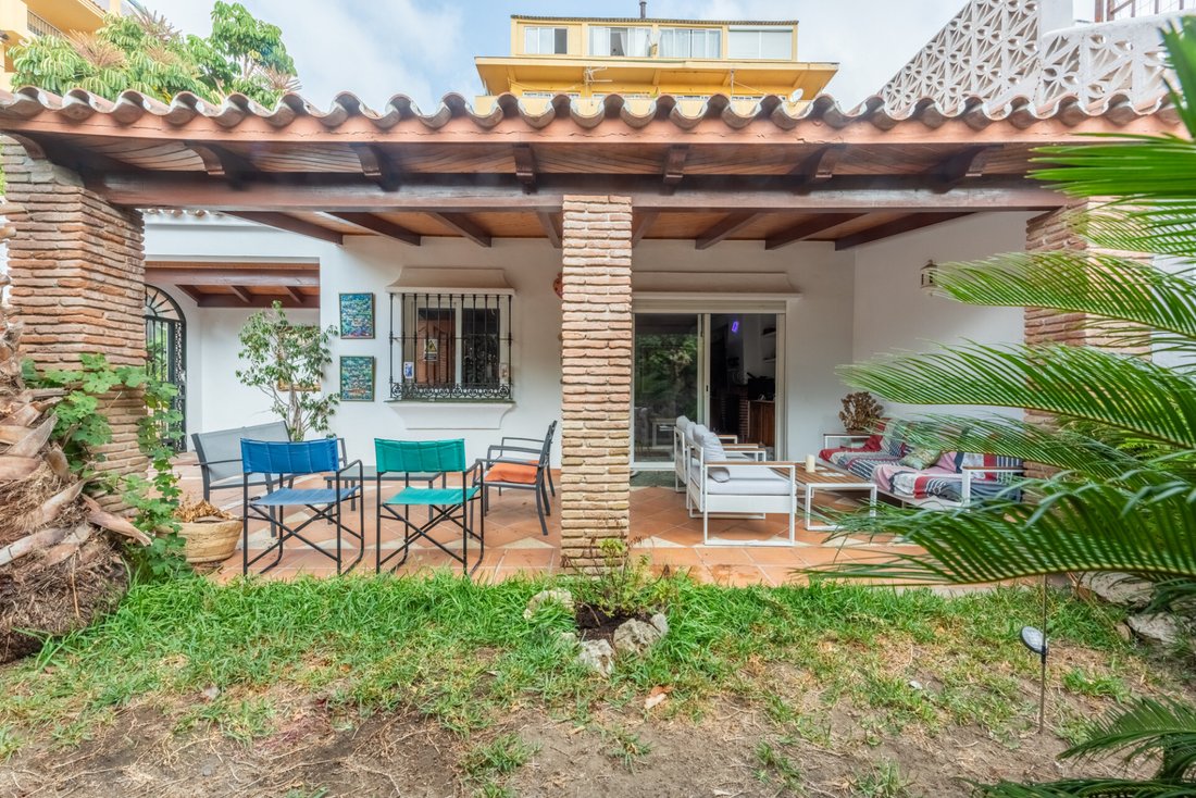 Bungalow in San Pedro de Alcantara, Andalusia, Spain 1 - 14672806