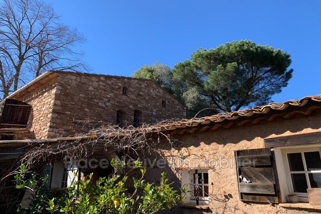 Villa in La Garde-Freinet, Provence-Alpes-Côte d'Azur, France 3 - 14670548