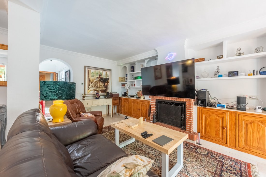 Bungalow in San Pedro de Alcantara, Andalusia, Spain 3 - 14672806