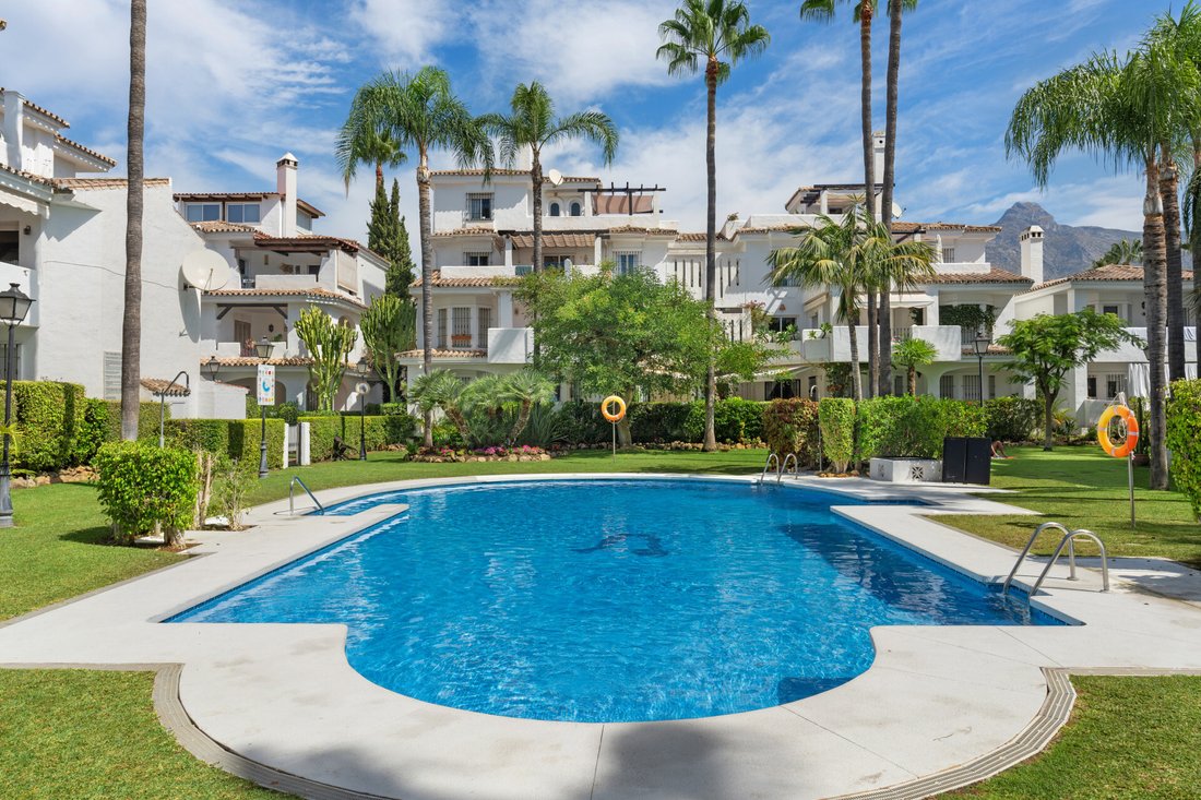 House in Nueva Andalucia, Marbella, Spain 3 - 14670512