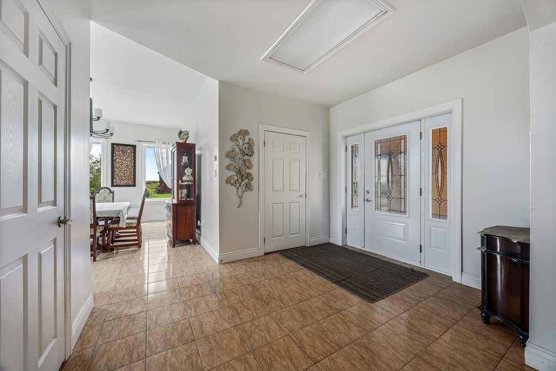 L'isle Aux Allumettes Farm In Chapeau, Quebec, Canada For Sale (14672175)