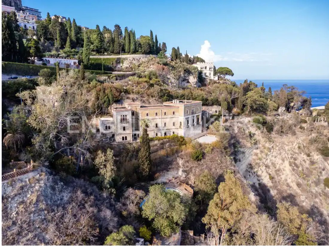 Falcon’s Lair: Nelson’s Legendary Villa Between Etna’s Fire & the Sapphire Sea