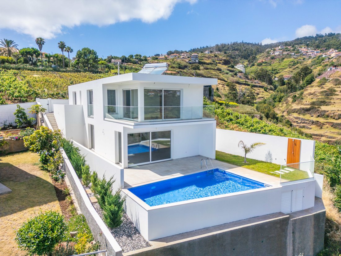 House in Estreito da Calheta, Madeira, Portugal 1 - 14674221