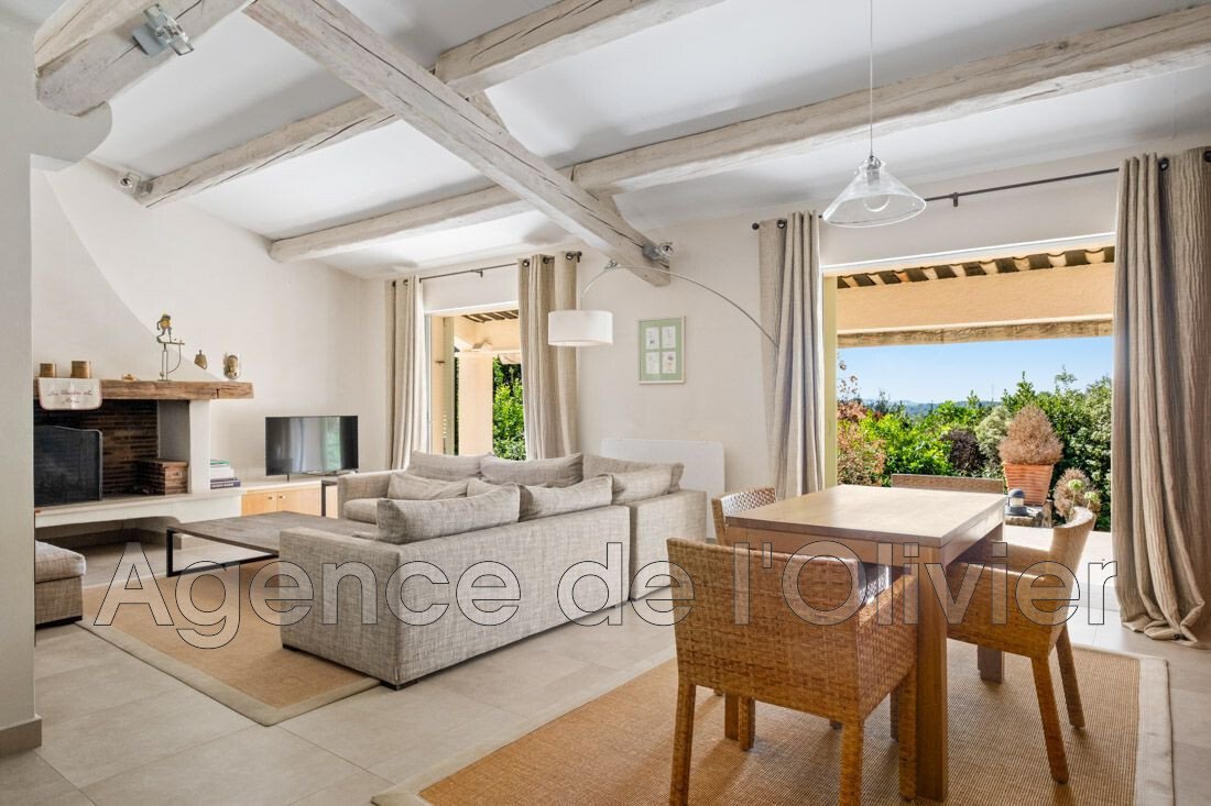 Villa in Opio, Provence-Alpes-Côte d'Azur, France 3 - 14678458