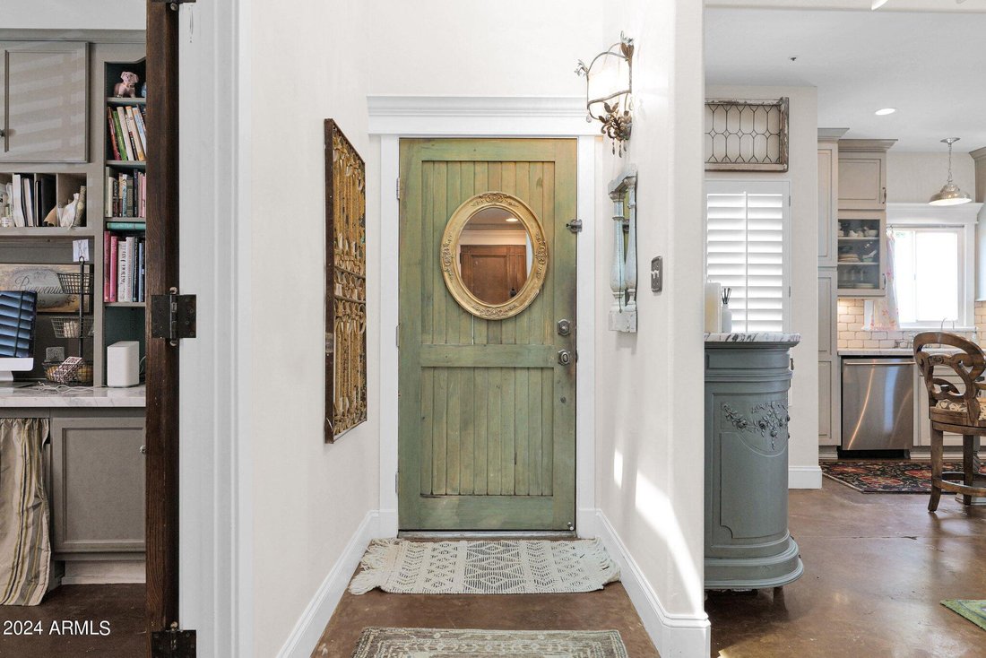 Resort Style Elegance Meets Custom Charm In Scottsdale, Arizona, United