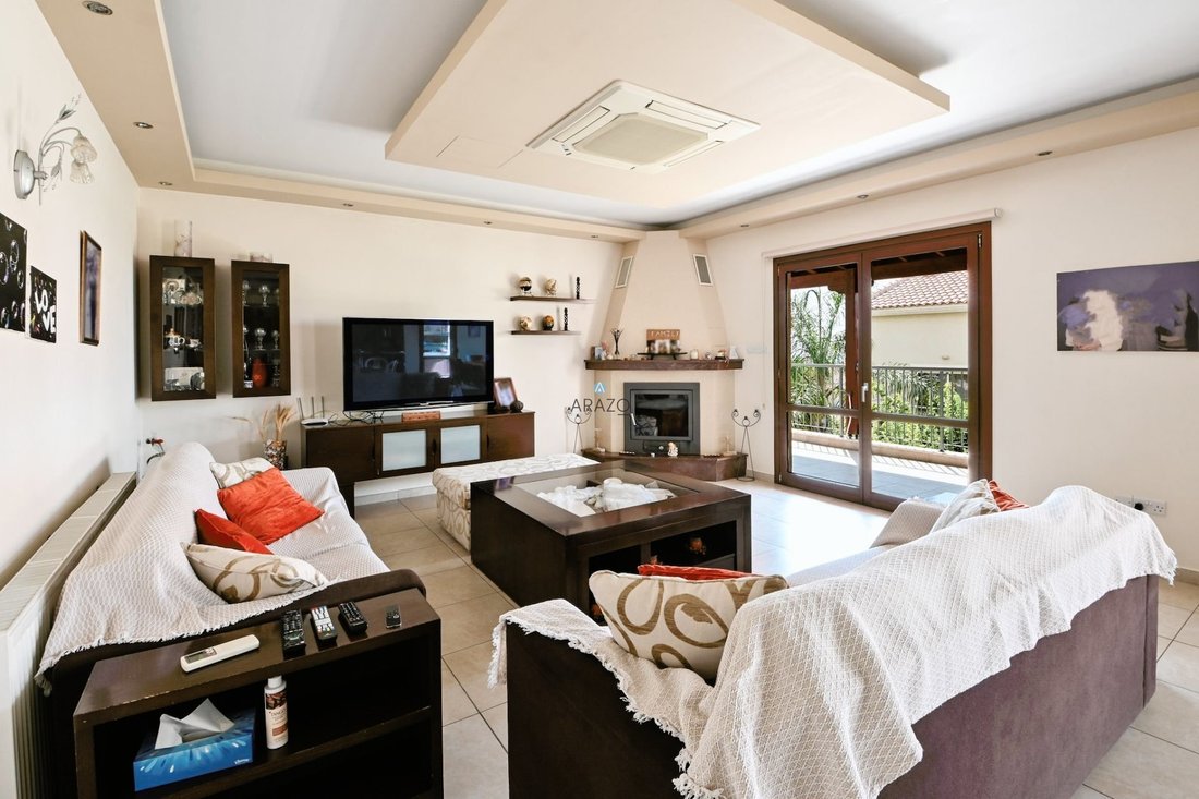 Villa in Limassol, Limassol, Cyprus 3 - 14676210