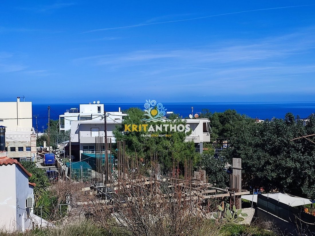 Land in Crete, Greece 2 - 14678775