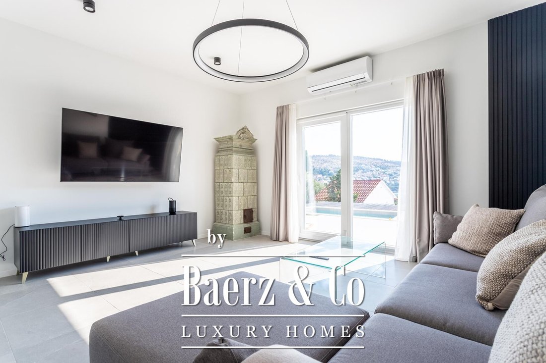House in Okrug Gornji, Split-Dalmatia County, Croatia 4 - 14679181