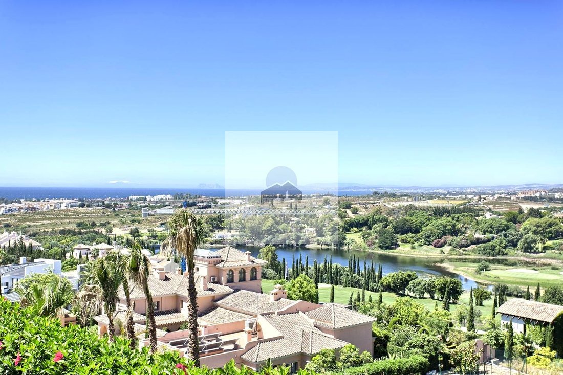 Villa in Cancelada, Estepona, Andalusia 5 - 14677622