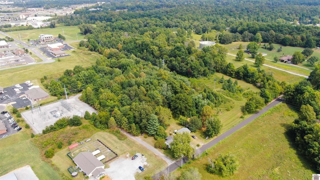 Land in Paducah, Kentucky, United States 1 - 14678353