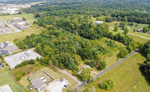 Land in Paducah, Kentucky, United States 1