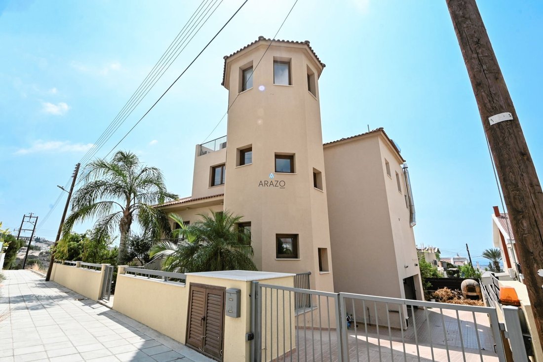Villa in Limassol, Limassol, Cyprus 2 - 14676210