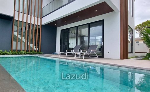 Villa in Pattaya City, Chon Buri, Thailand 1