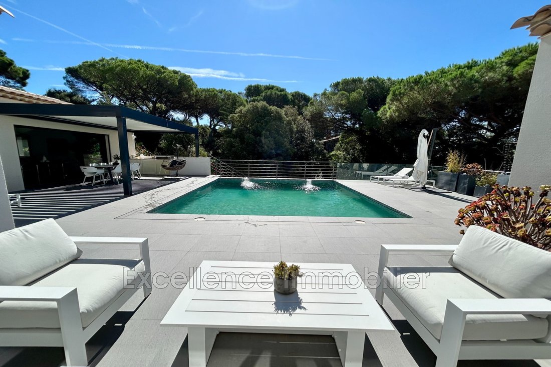 Villa in Ville-Les Saquedes-Le Bouillonnet, Sainte-Maxime, France 5 - 14674932