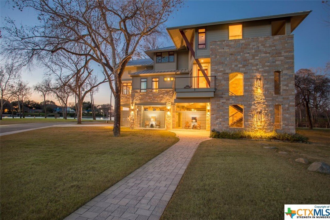 House in McQueeney, Texas, United States 4 - 14679214