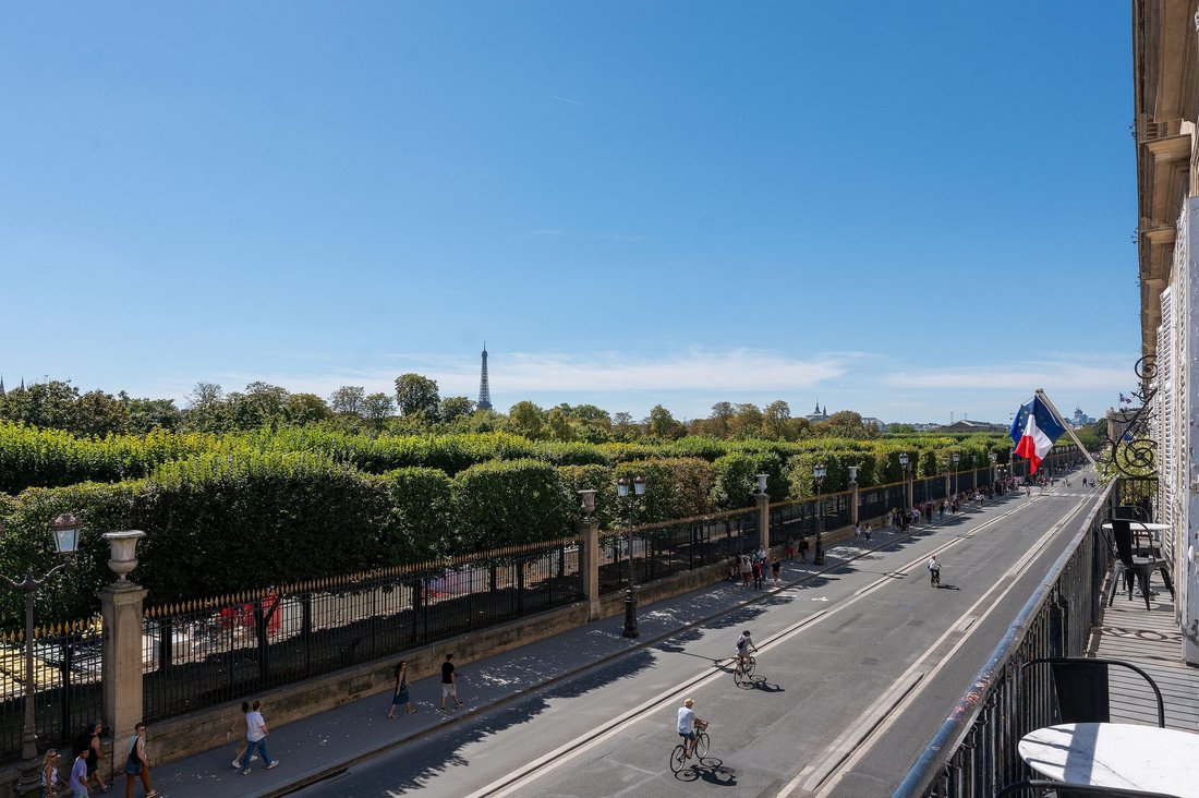 Apartment in Paris, Île-de-France, France 4 - 14563132
