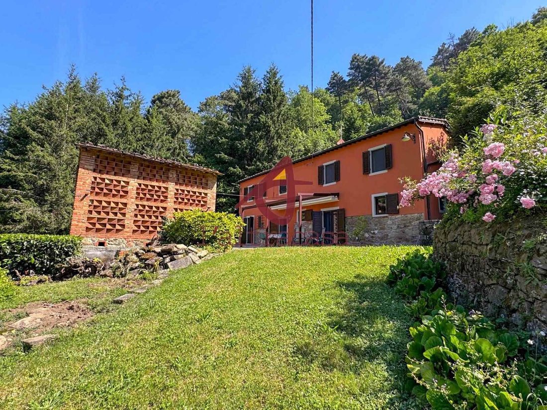 Center, Pescia, Tuscany 4 - 14678427