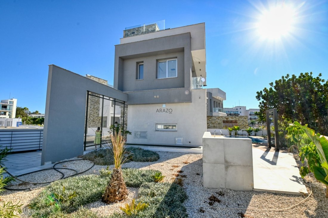 Villa in Ayia Napa, Cyprus 3 - 14675560