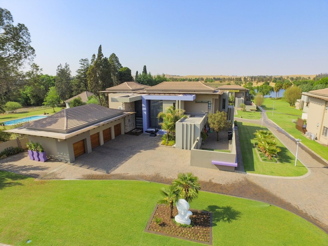 Estate in Vanderbijlpark, Gauteng, South Africa 2 - 14679539