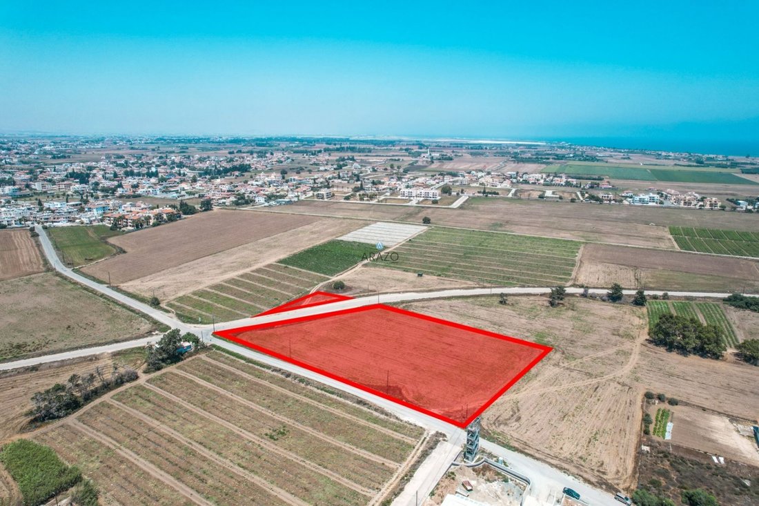 Land in Perivolia, Larnaca, Cyprus 5 - 14675188