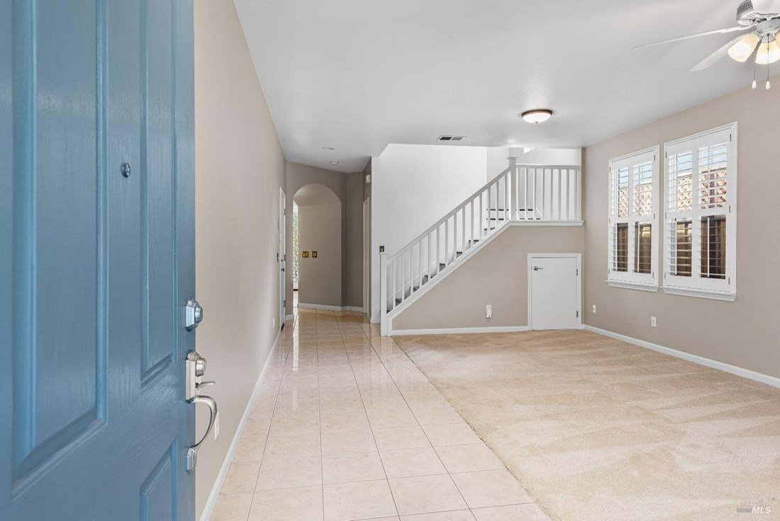 4 Bedrooms Single Family Detached In Santa Rosa, California, United