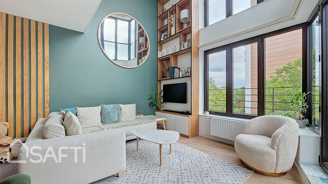 Duplex En Parfait Etat Dans Immeuble Neuf 2022 In Pantin, île De France