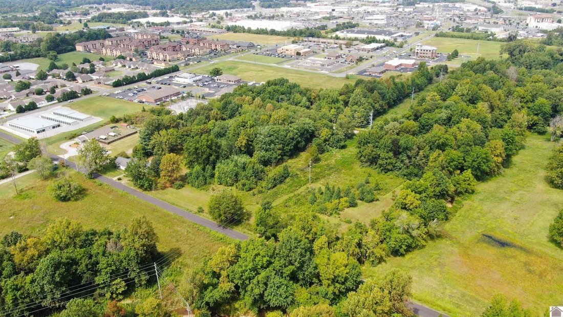 Land in Paducah, Kentucky, United States 3 - 14678353
