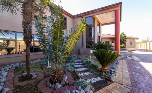 House in Meyerton, Gauteng, South Africa 1