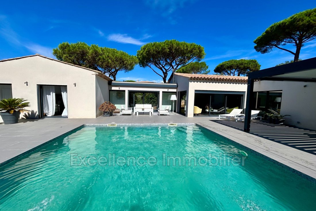 Villa in Ville-Les Saquedes-Le Bouillonnet, Sainte-Maxime, France 4 - 14674932