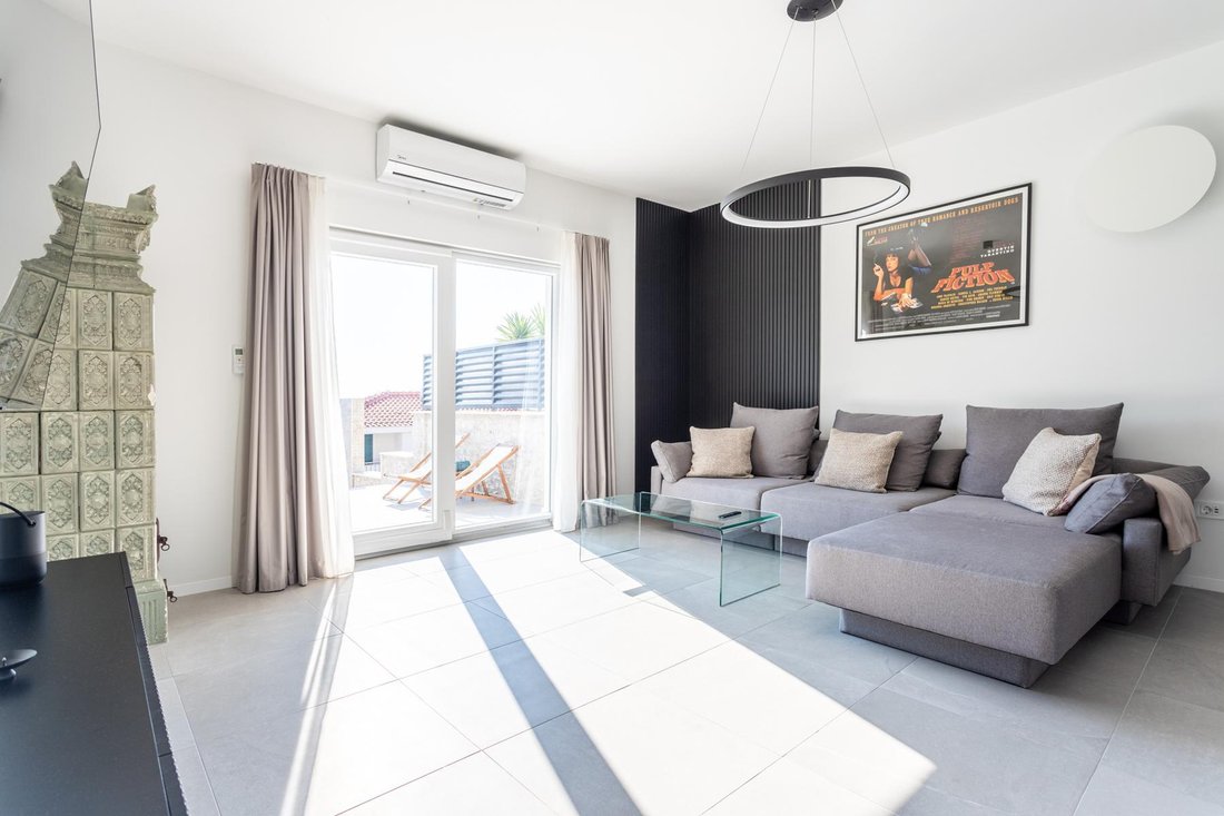 Villa in Okrug Gornji, Split-Dalmatia County, Croatia 4 - 14681072