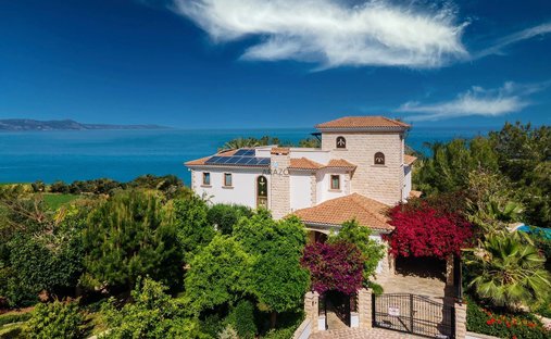 Villa in Argaka, Paphos, Cyprus 1
