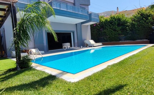 Casa a Kalyvia Thorikou, Attica, Grecia 1