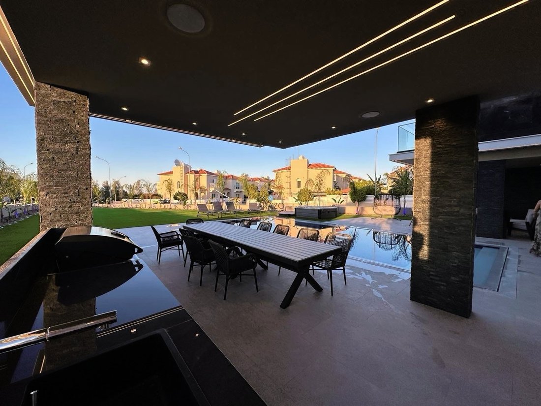 Villa in Pernera, Cyprus 4 - 14676080