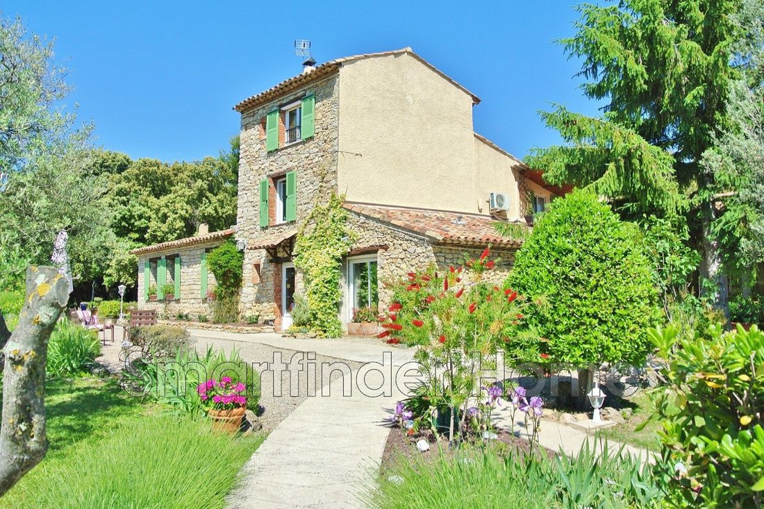 Villa in Flayosc, Provence-Alpes-Côte d'Azur, France 3 - 14674929