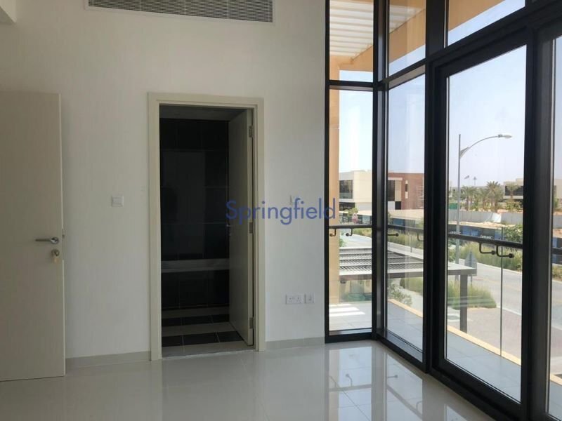 House in Damac Hills, Dubai, United Arab Emirates 2 - 14678711