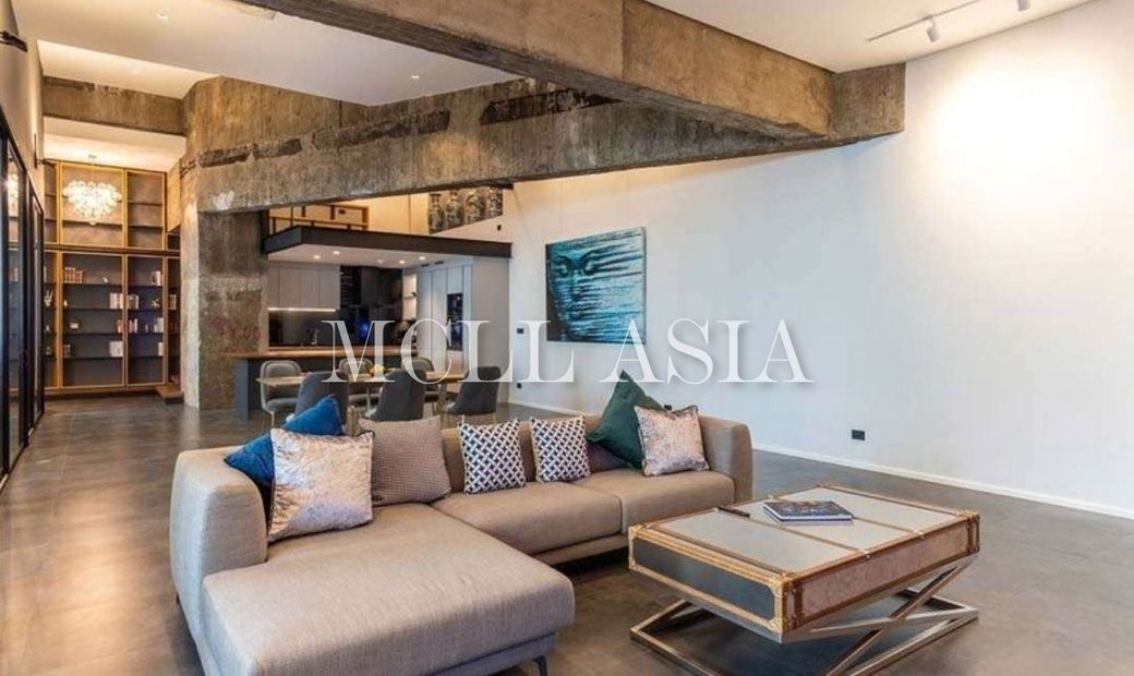 Loft Industrial Style Phrom Phong In Bangkok, Krung Thep Maha Nakhon ...