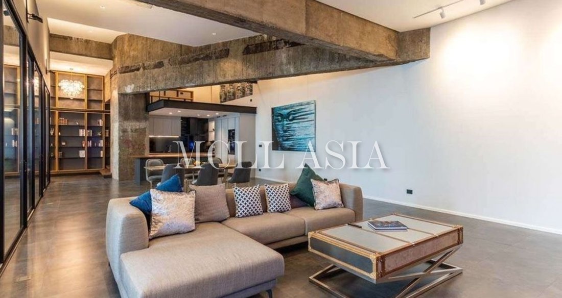 Loft Industrial Style Phrom Phong